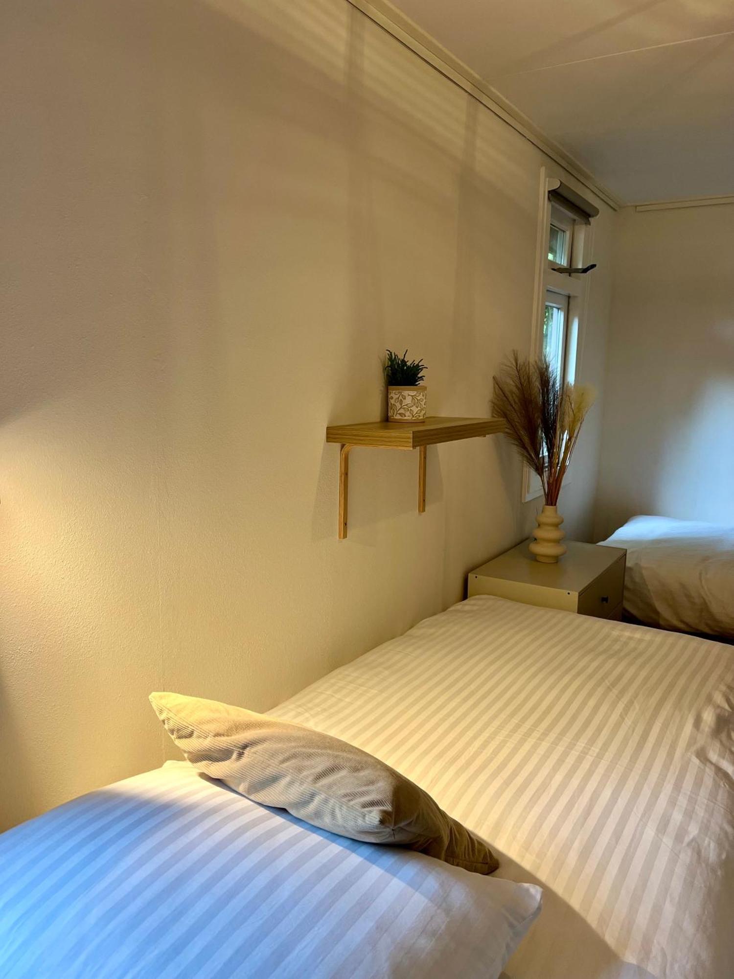 Luxe Boshuisje Met Prive Wellness & Jacuzzi Op De Veluwe Ermelo Exterior foto