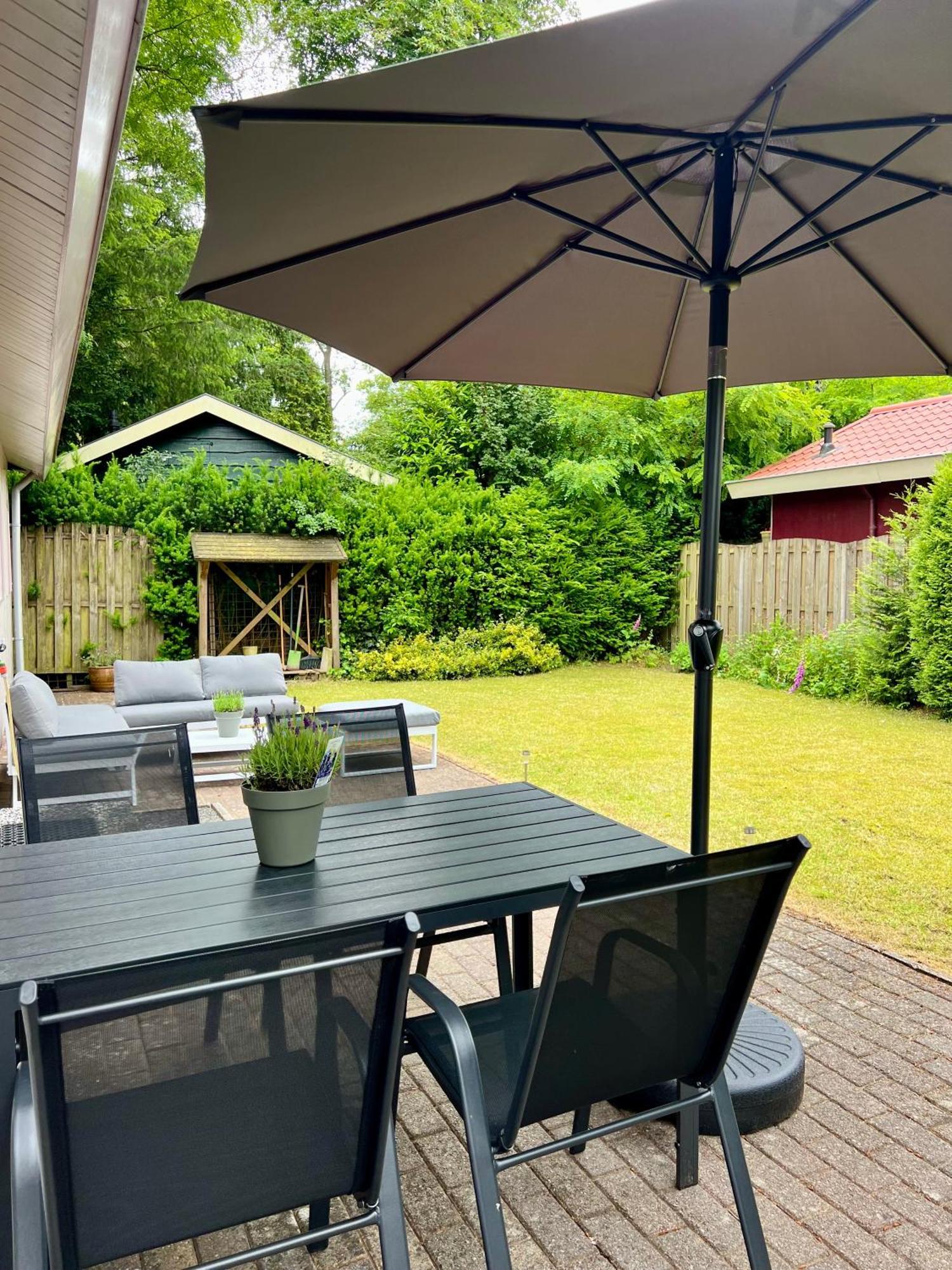 Luxe Boshuisje Met Prive Wellness & Jacuzzi Op De Veluwe Ermelo Exterior foto